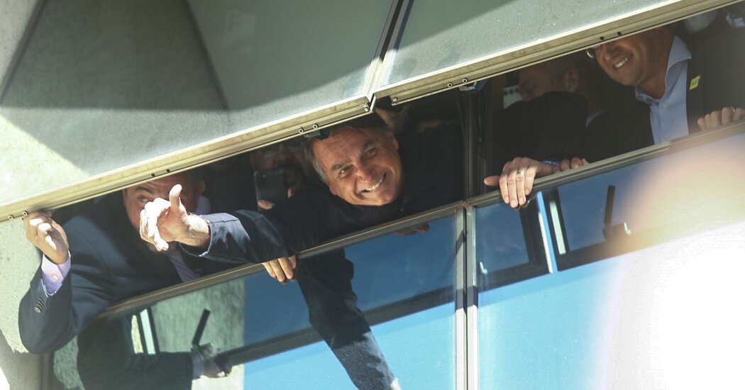 Bolsonaro Returns to Brazil, Ending Self-Imposed Exile - HCNTimes.com