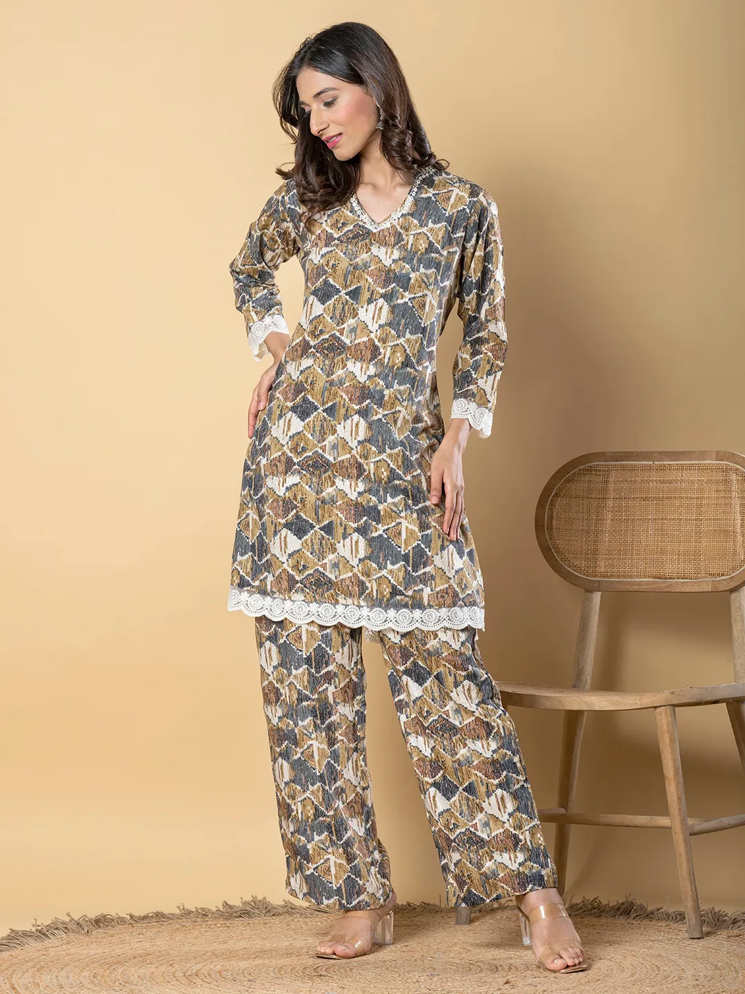 Why Are Co-Ord Sets The Perfect Travel Outfits For Women? – Readiprint Fashions