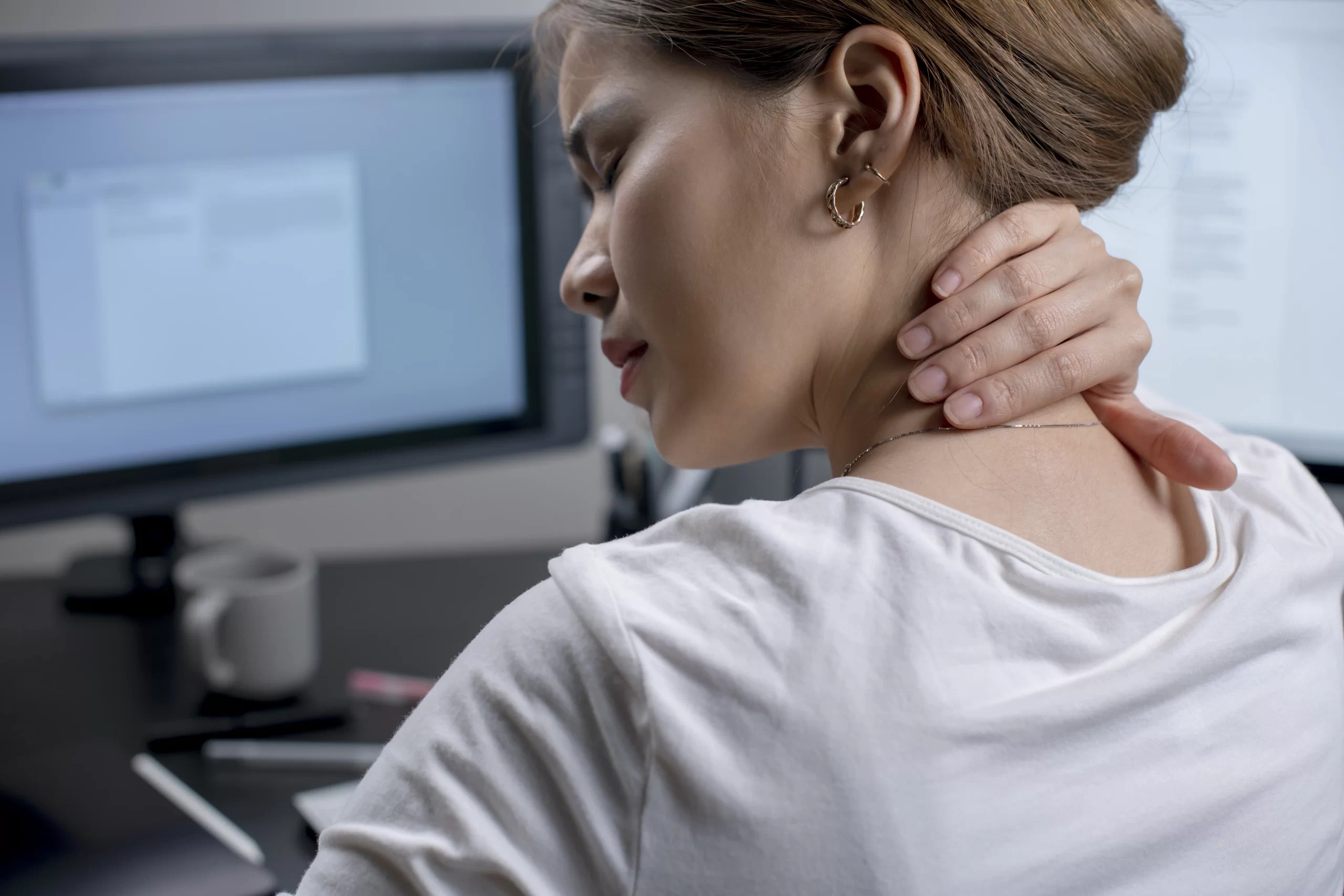 How a Kinesiology Clinic Can Help Alleviate Neck Pain in Oakville