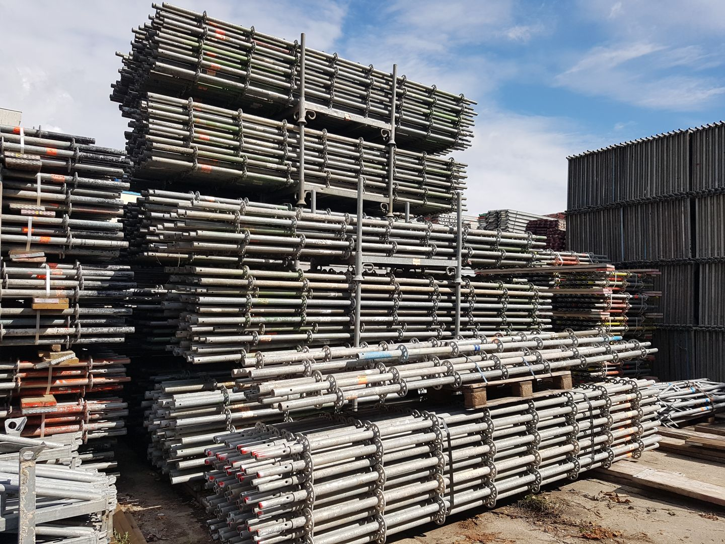 High-Quality Scaffolding Solutions in Bangalore | Mehfooz Enterprises – Mehfooz Enterprises