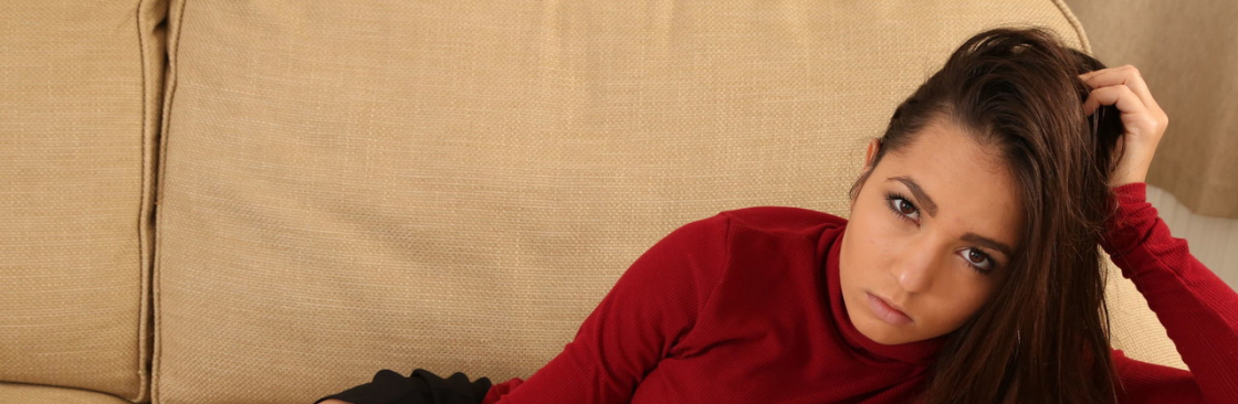 Heena Sharma Cover Image