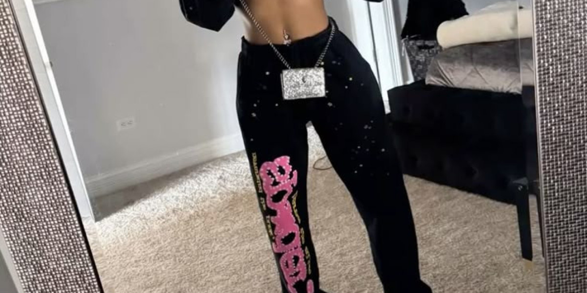 Sp5derr Jeans Popularity Among Trend Focused Youth