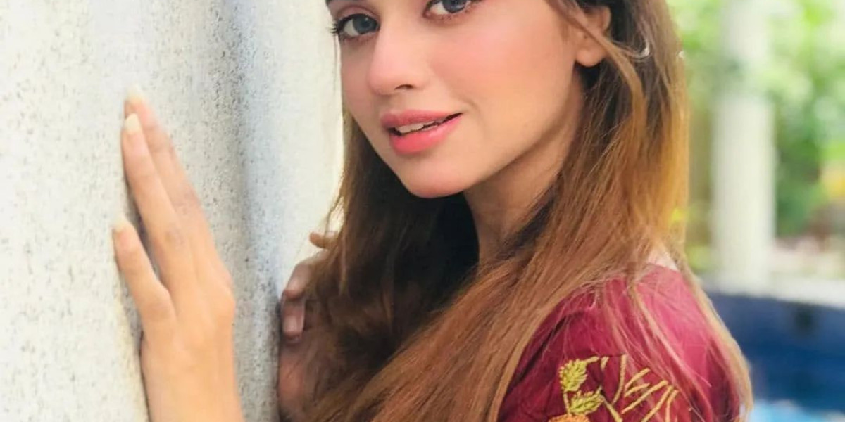 Indian Escorts in Al Barsha – Trusted & Discreet Companion Services