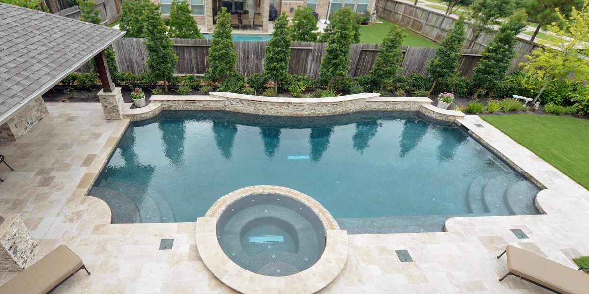 How Swimming Pool Contractors Manage Permits, Timelines, and Inspections