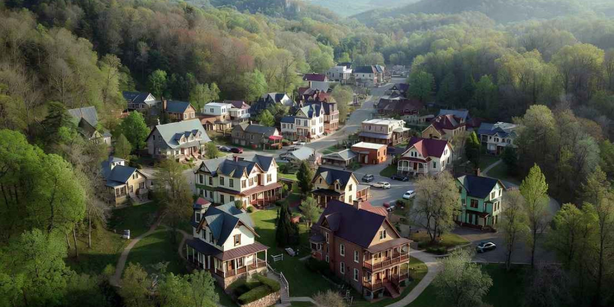 Eureka Springs Adventure Guide: Hiking, Ziplining & More