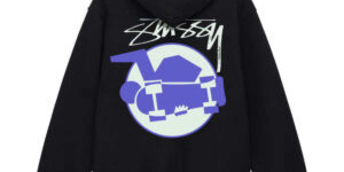Stüssy: The Iconic Streetwear Brand