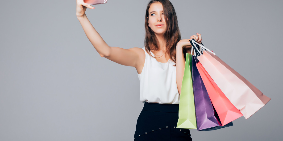 What Should I Look for Before Buying Winter Dresses for Ladies?