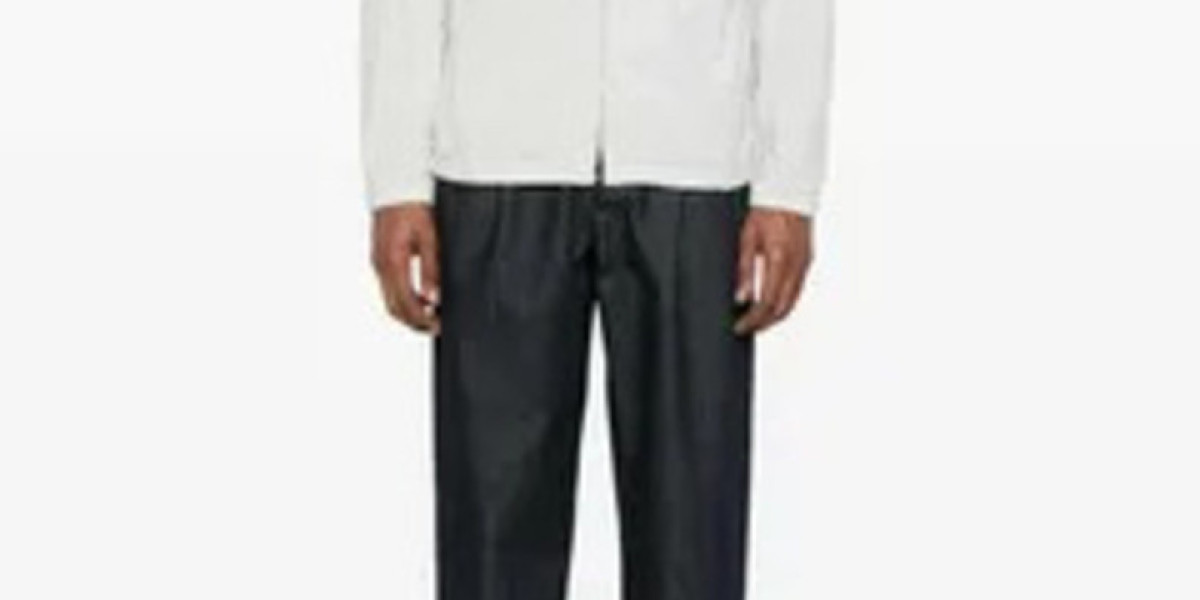 Stone Island – The Ultimate Guide to the Iconic Brand