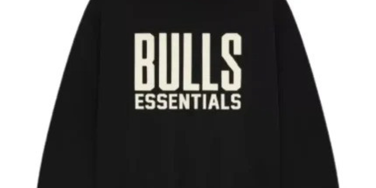 Say Cozy in Style – Buy Essential Hoodie Today!