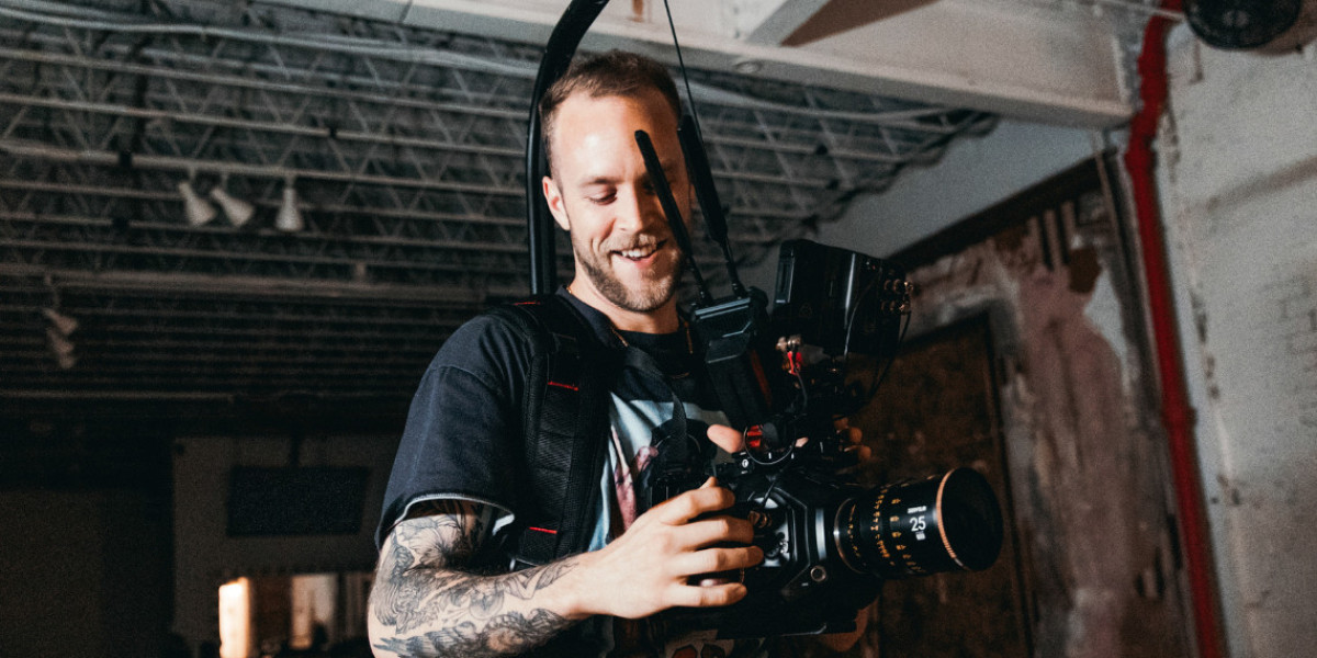 How a Freelance Videographer in London Can Elevate Your Video Content