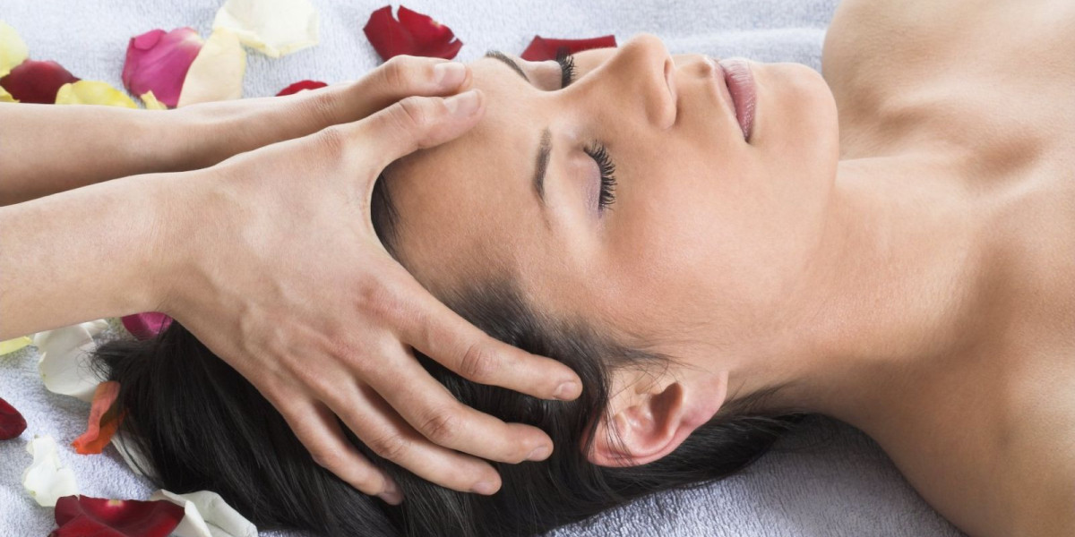 Beginner’s Guide to a Massage Course in India