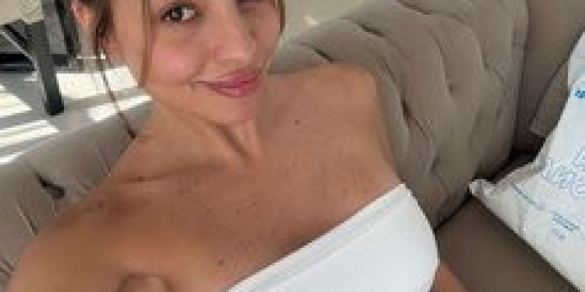 Dubai VIP Escorts	+971529159786