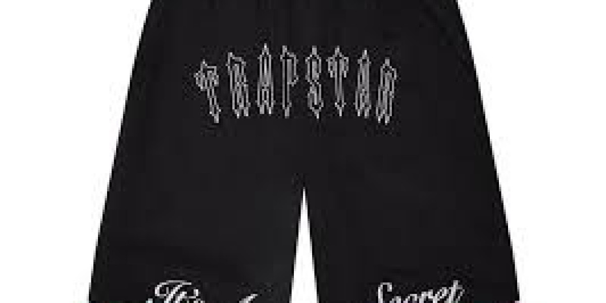 Trapstar Shorts – Casual Streetwear Summer Fit