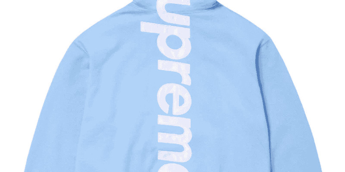 Supreme Hoodie: A Must-Have for Streetwear Lovers