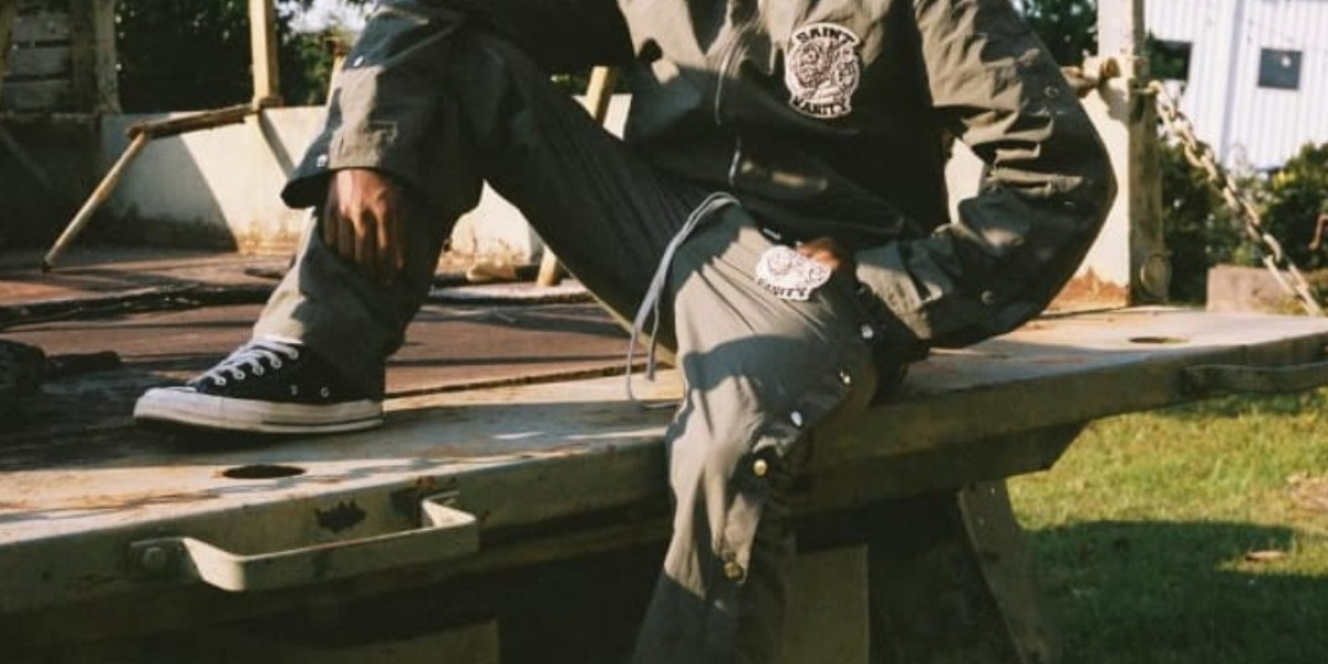 How to Choose the clearly Best of Saint Vanity and Stussy Official