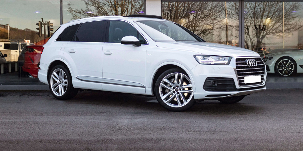 Birmingham Airport to Cheltenham Chauffeur Travel
